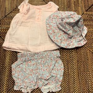 Carter’s 3 PC newborn outfit